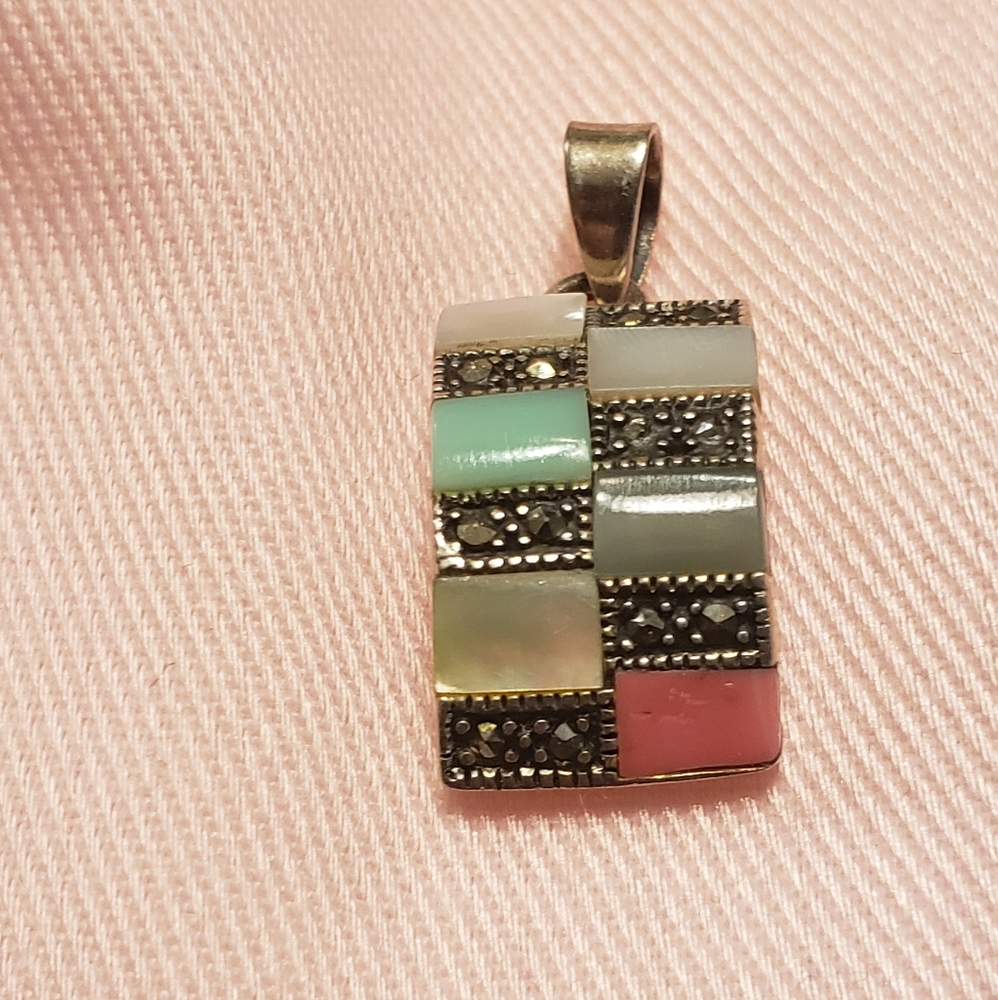 Marcasite w/ mother of pearl pendant